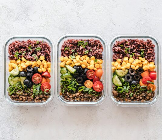 식단, 건강한 삶의 첫걸음 fruit salads